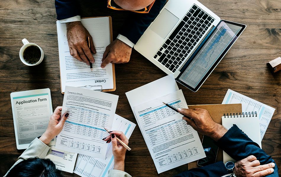 Abogados jusdecol especialistas en redacción de contratos